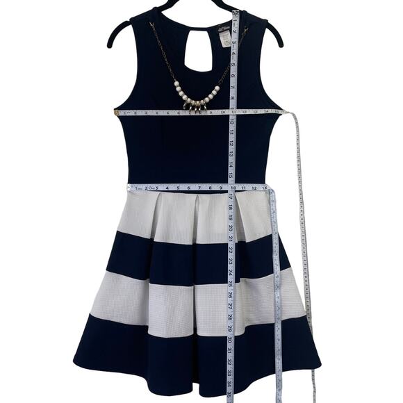 Fashion Magazine Vntg 80s Sleeveless Mini Dress Navy White Scoop Neck Fit Flare - Picture 13 of 14